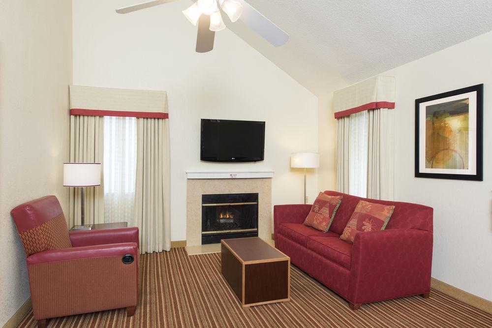 Residence Inn Chicago Deerfield Exterior photo