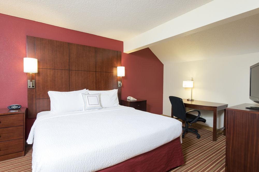 Residence Inn Chicago Deerfield Exterior photo