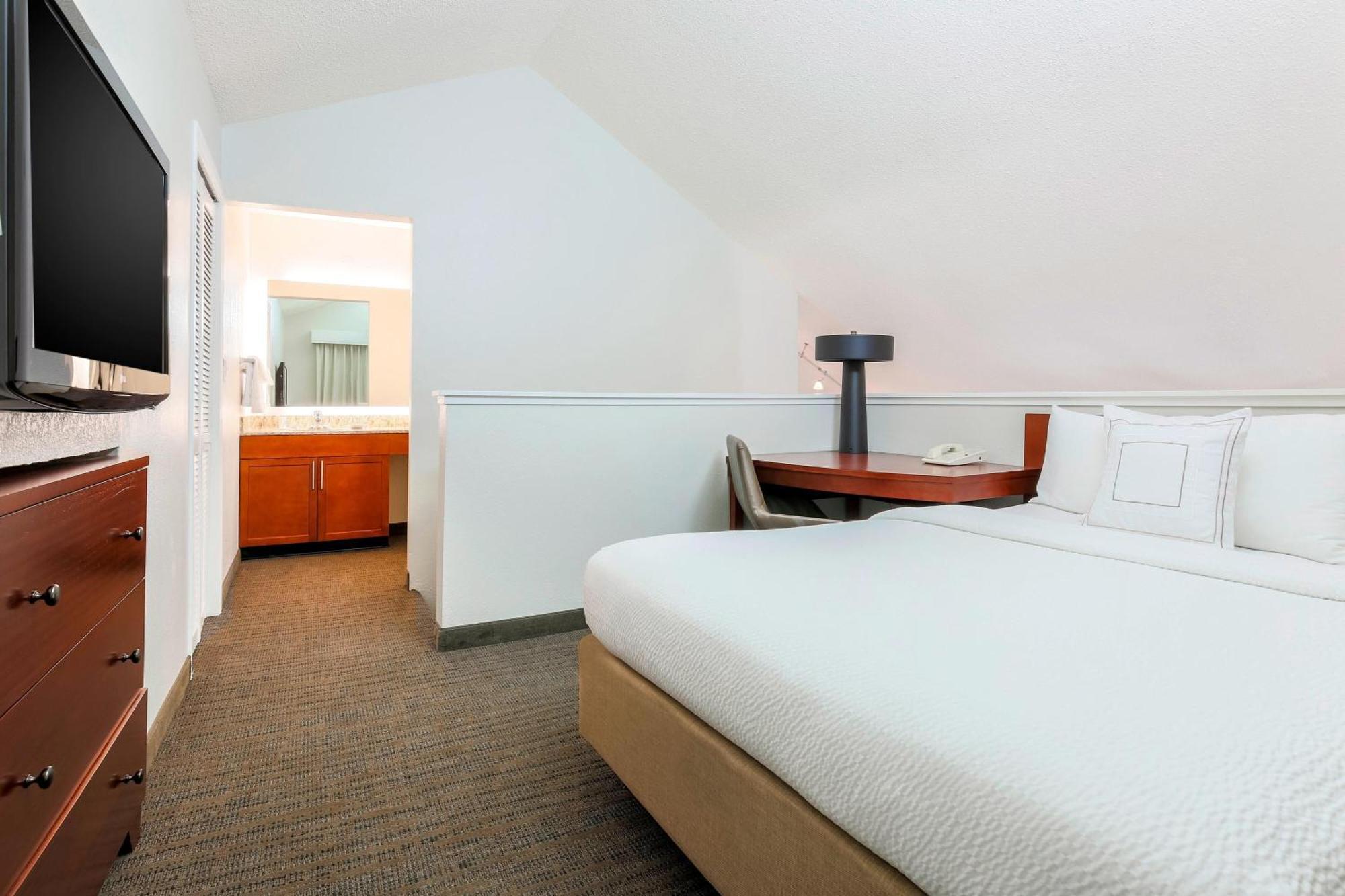 Residence Inn Chicago Deerfield Exterior photo