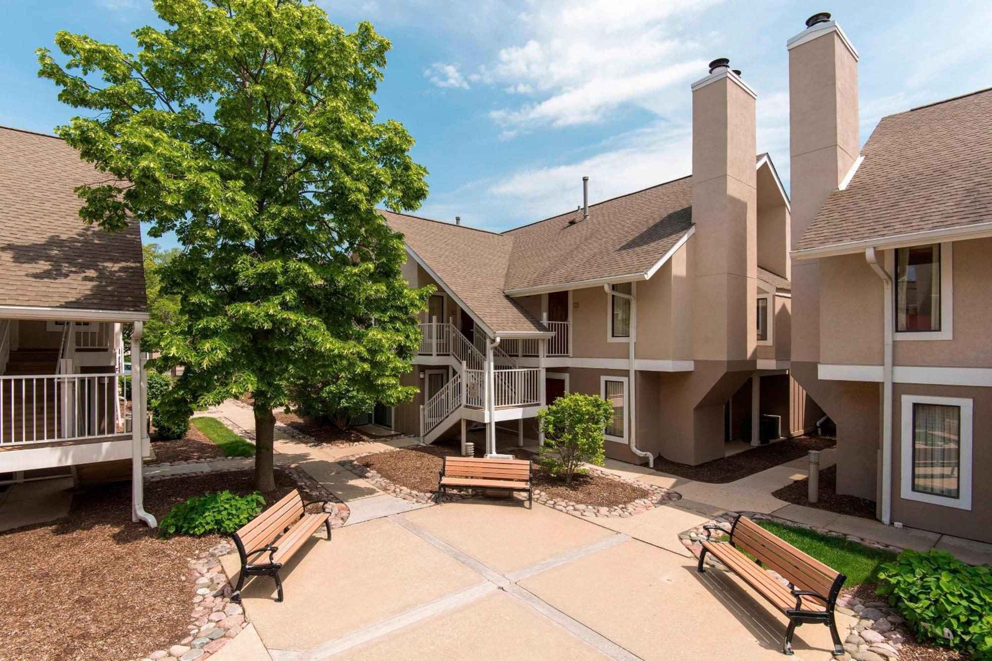 Residence Inn Chicago Deerfield Exterior photo